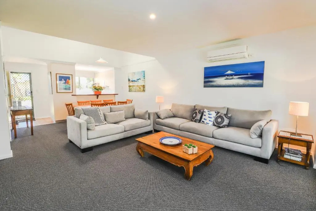 3 Bedrooms Villa