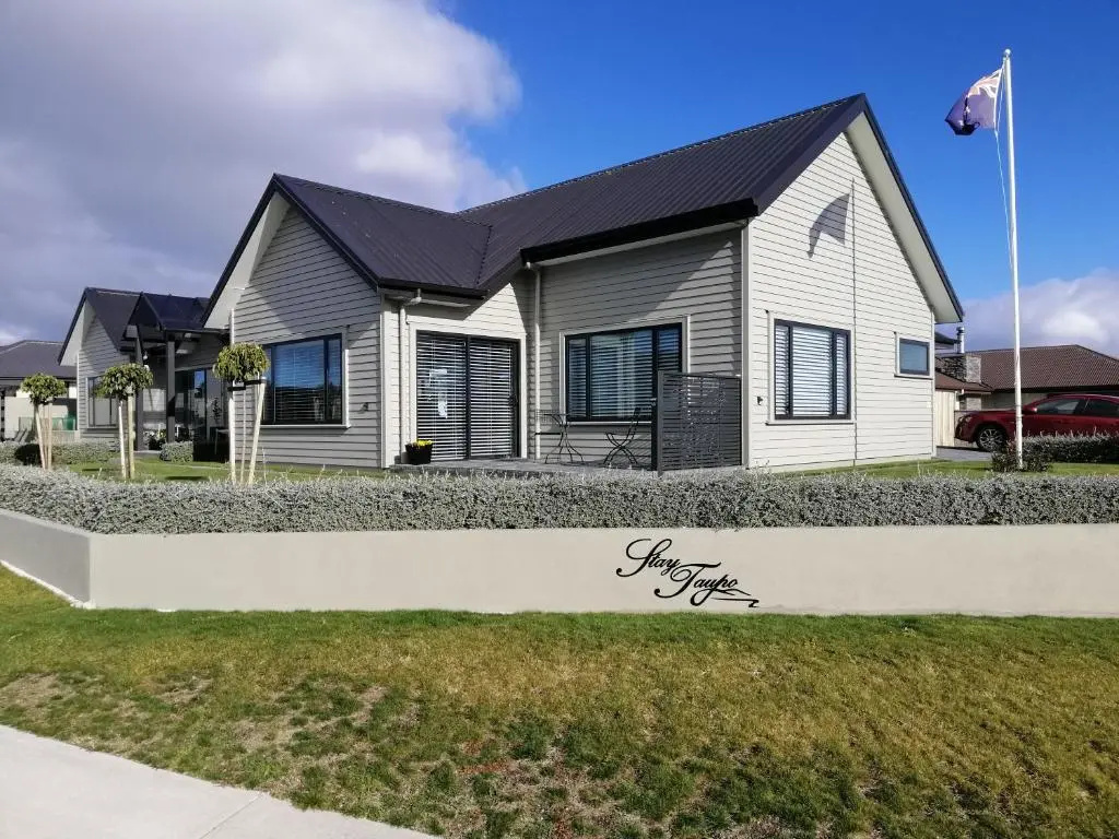 Stay Taupo