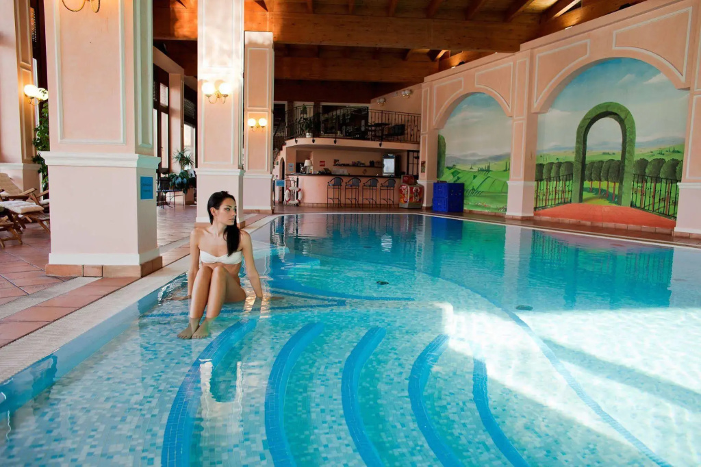 Hotel photo 11