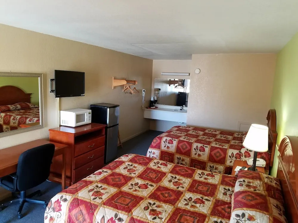 Deluxe Quadruple room