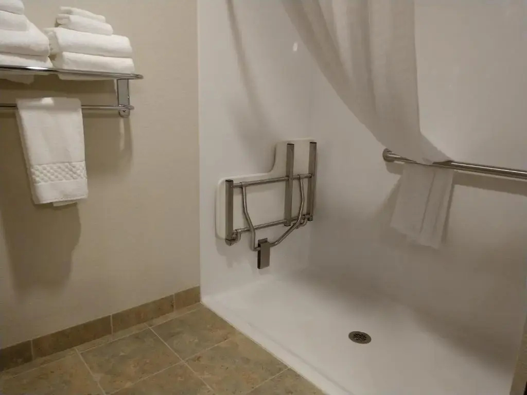 Cobblestone Inn & Suites - Monticello - Chambres