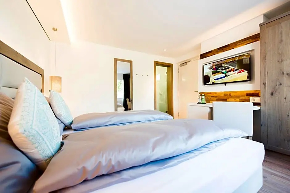 Standard room with balcony
