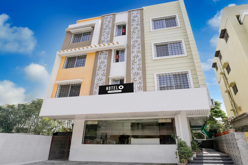 OYO Flagship 16510 Geetanjali Regency