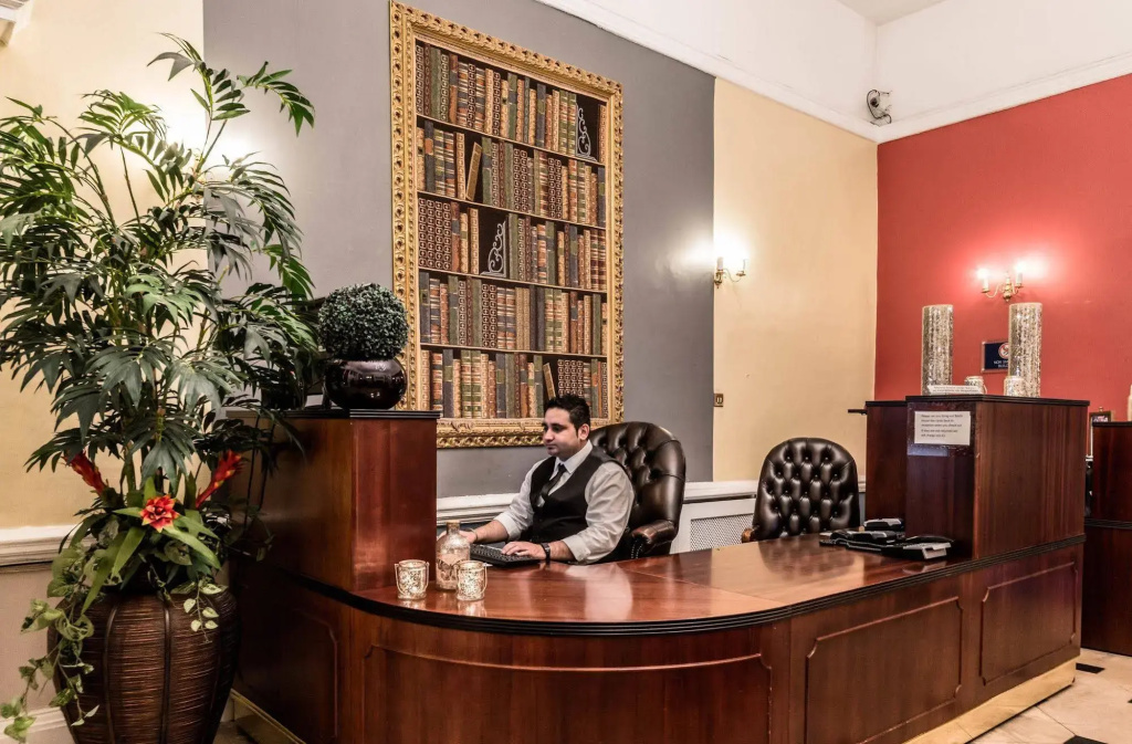 OYO Baylis House Hotel - Général