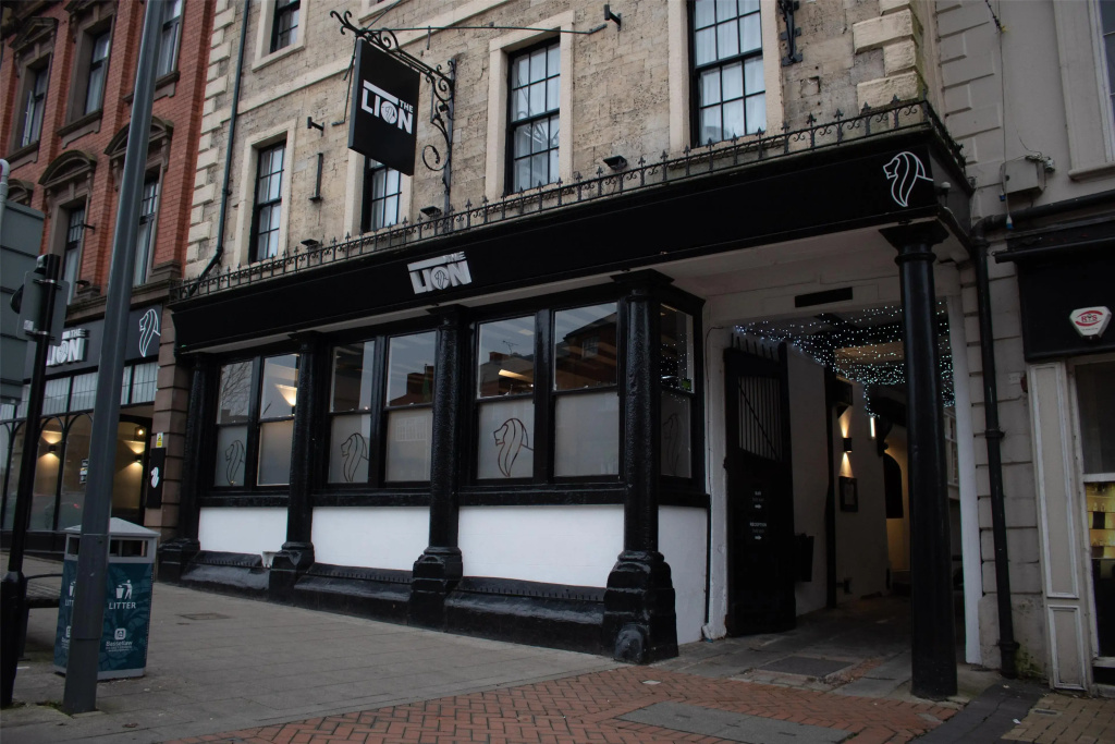 Lion Hotel