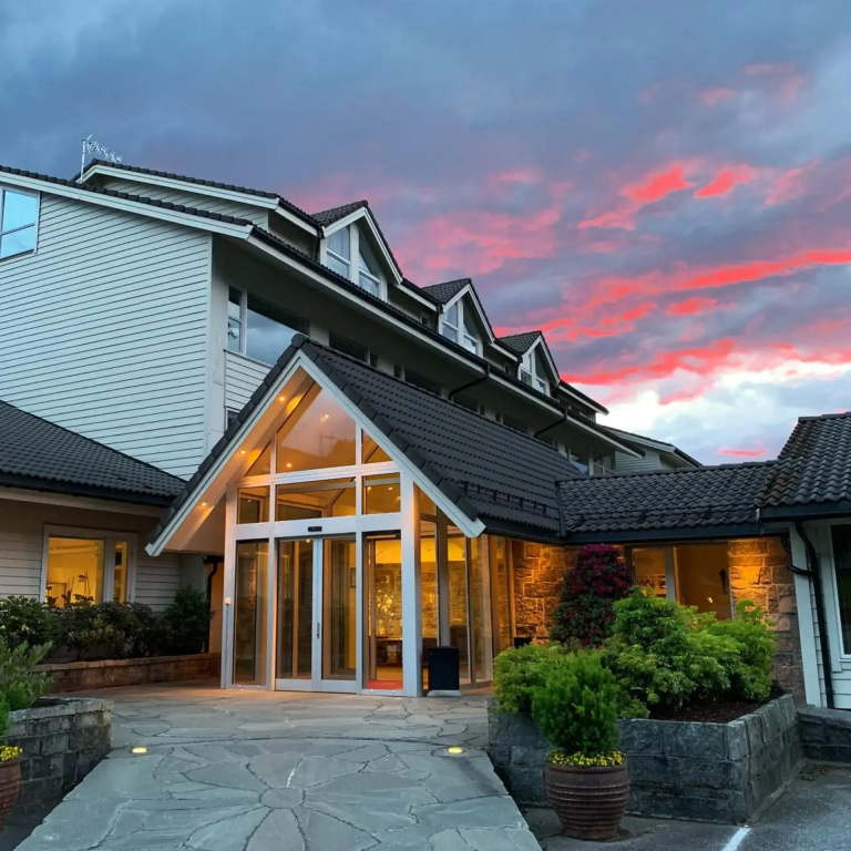 Rosendal Fjordhotel