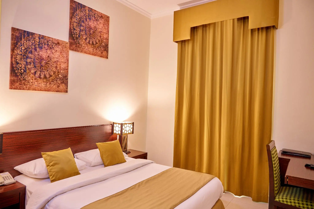 Standard Double room (full double bed)