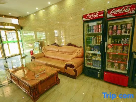 Food & Beverage
