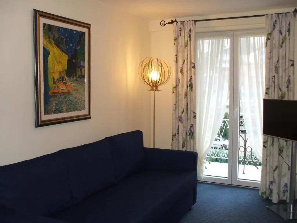 Apartment with balcony