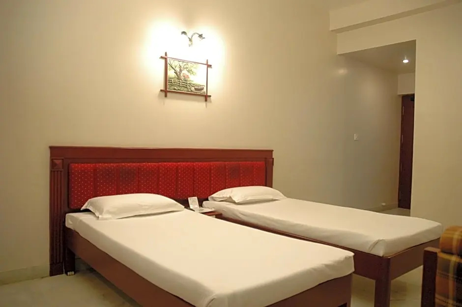 Hotel Gnanam - Chambres