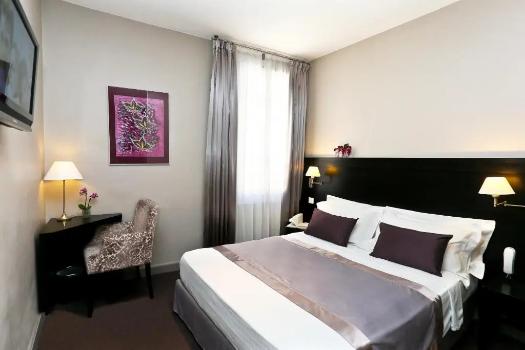 Classic room