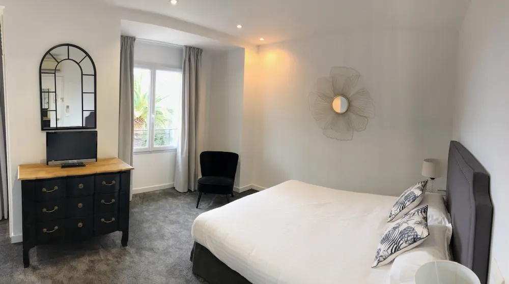 Premium room