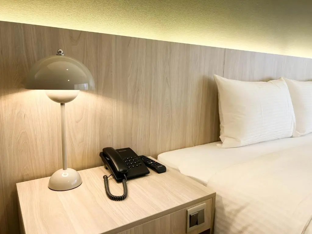 Economy room