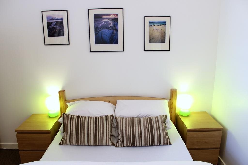 Edinburgh Central Youth Hostel by null