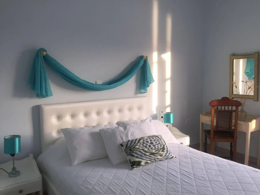MasouriBlu Boutique Hotel