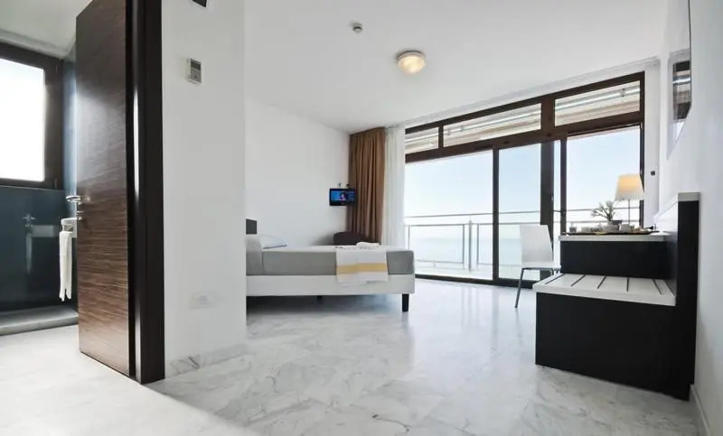 Hotel Rondine - Chambres