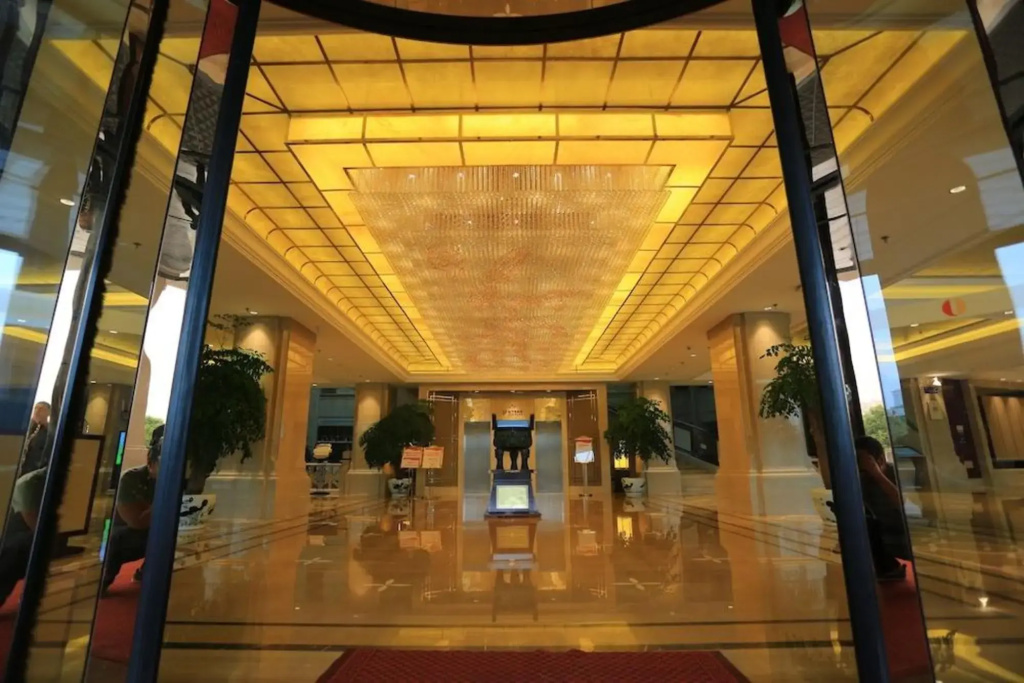 Baoji Jianguo Hotel - фото 12