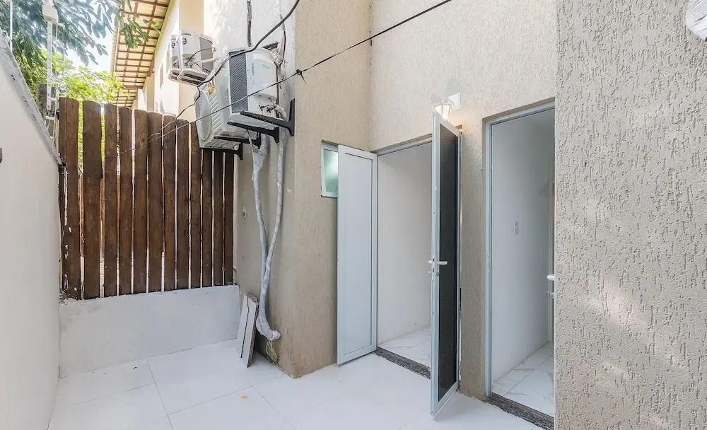 Condominium w/ Pool, 900 m fr/ the Beach, Imbassai Top Flats - Itfs