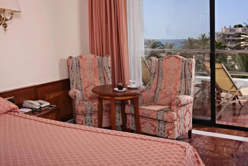 Standard Single room with balcony and with sea view