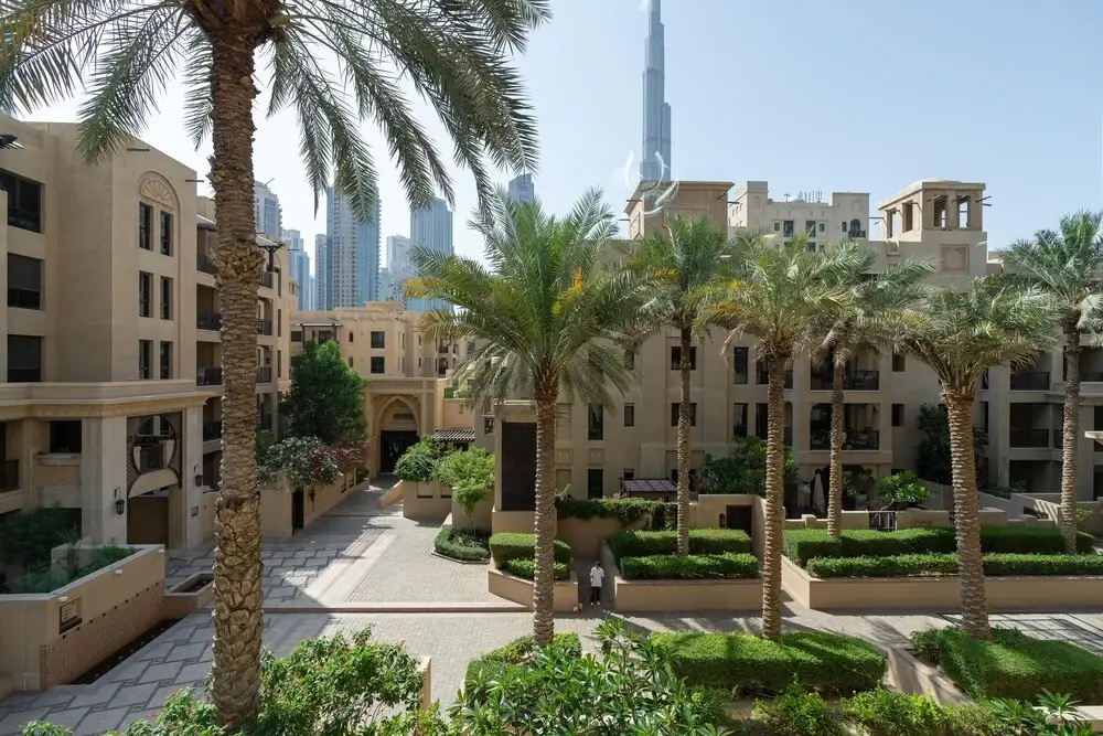 Whitesage - Fully Renovated Spacious 2Br Apt. With Burj Views