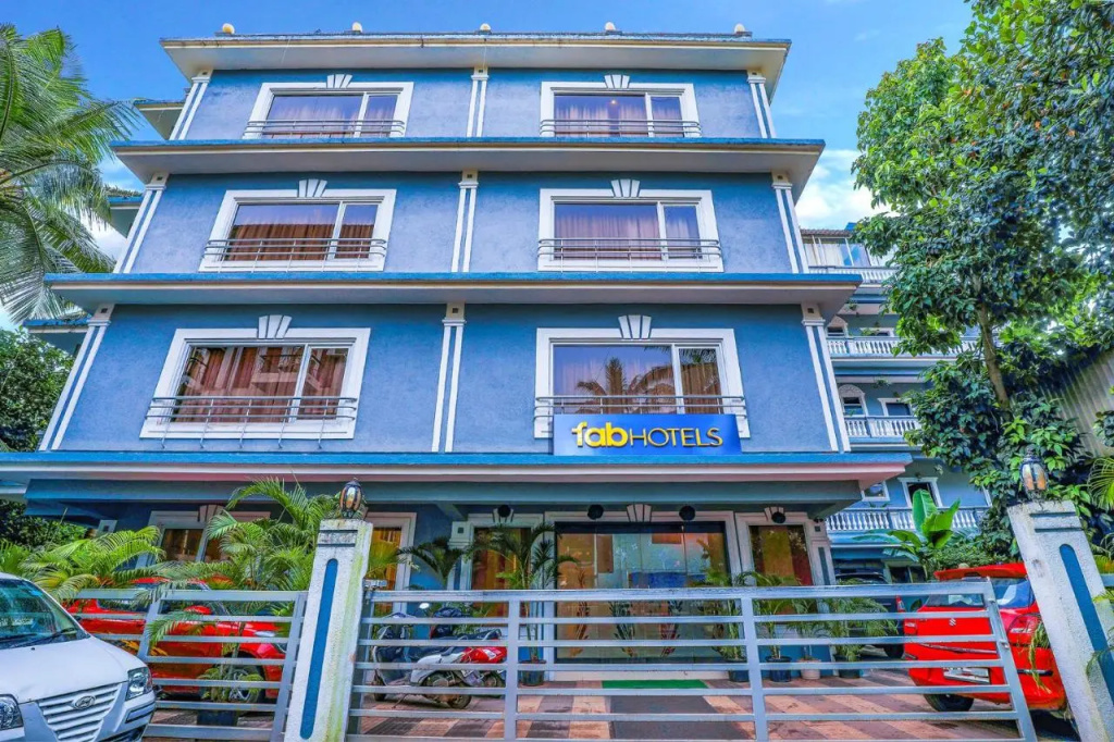 Fabhotel Royal Mirage With Pool & Gym - Nr Candolim Beach