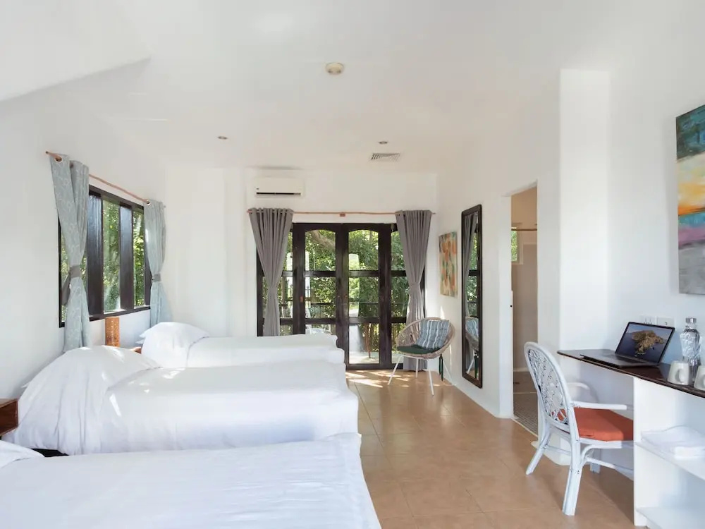 Standard room with ocean view