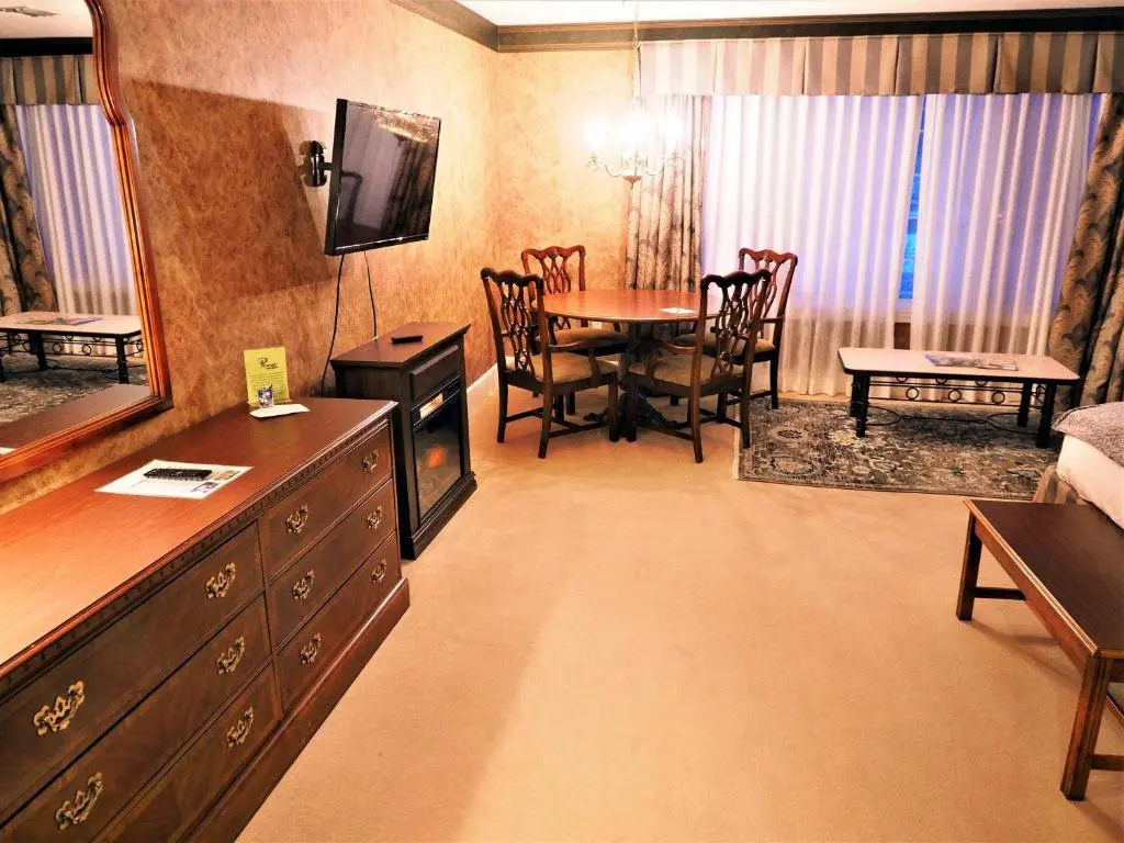 Phoenix Inn Resort - Chambres