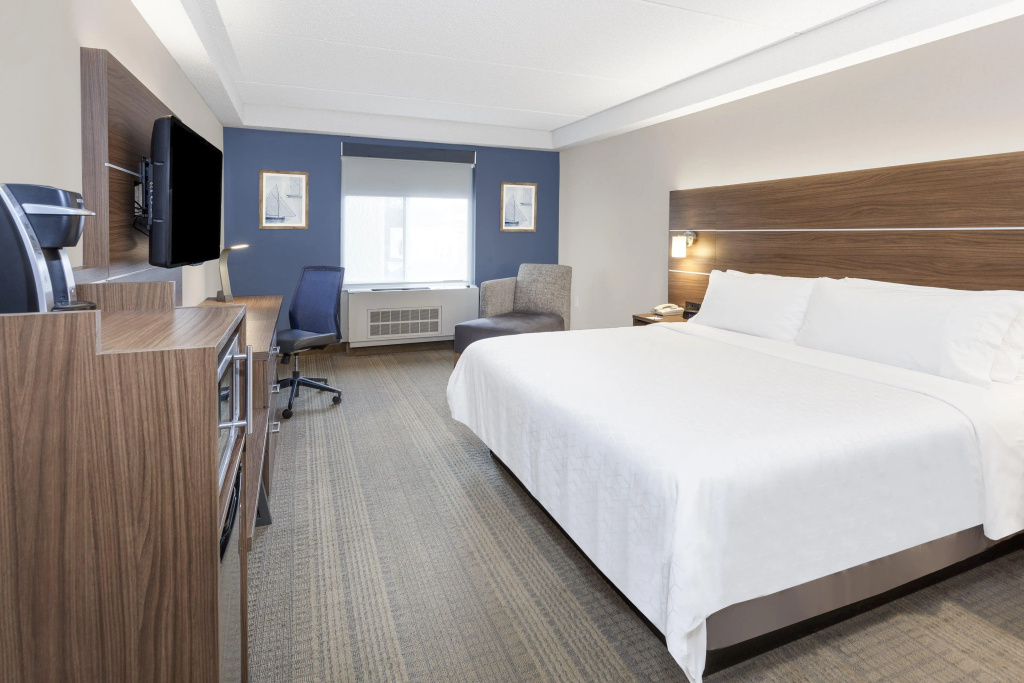 Holiday Inn Express Hotel & Suites Long Island-East End by IHG - фото 7