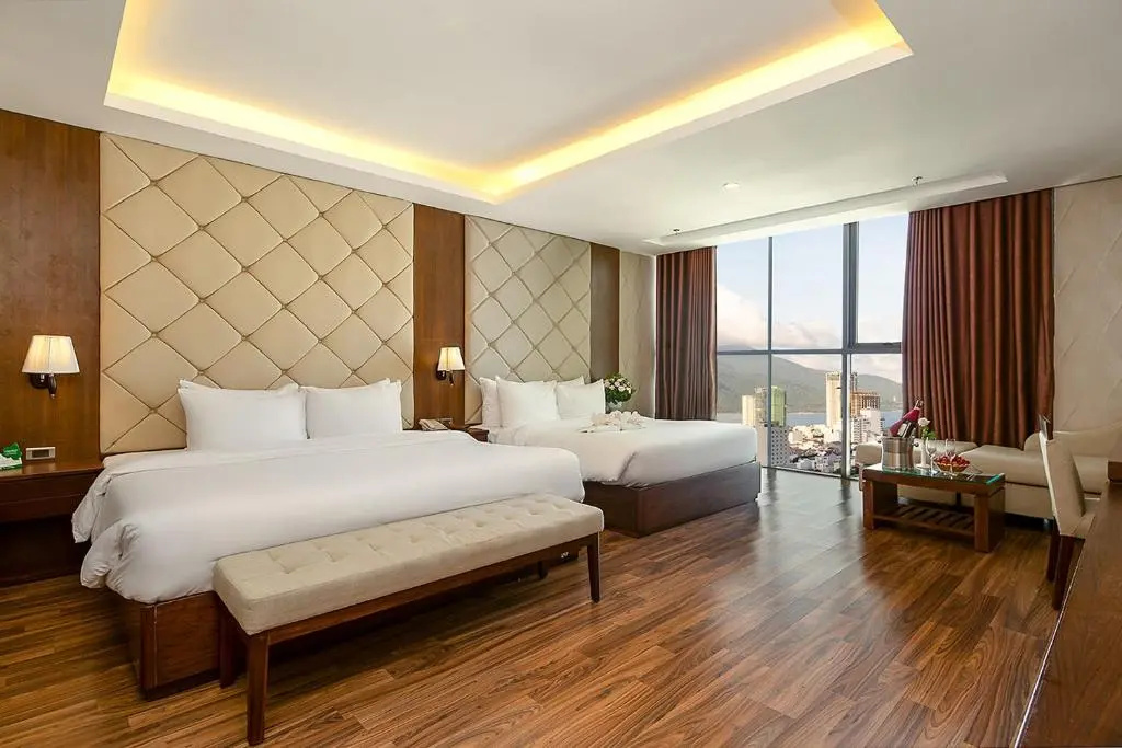 Grand room