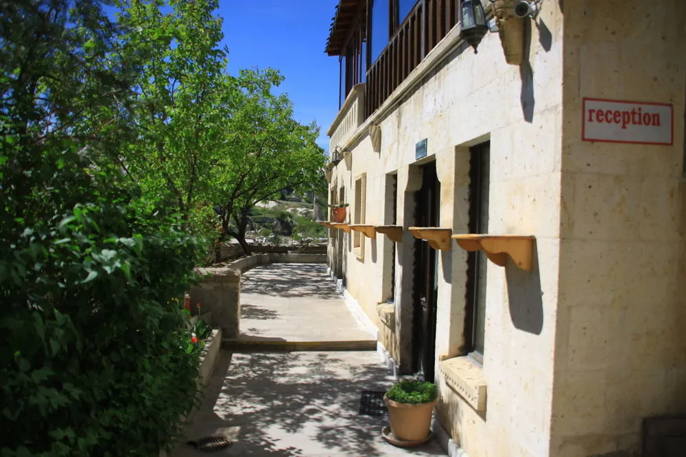 SOS Cave Hotel