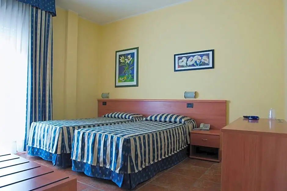 Hotel Blue Ribbon - Chambres