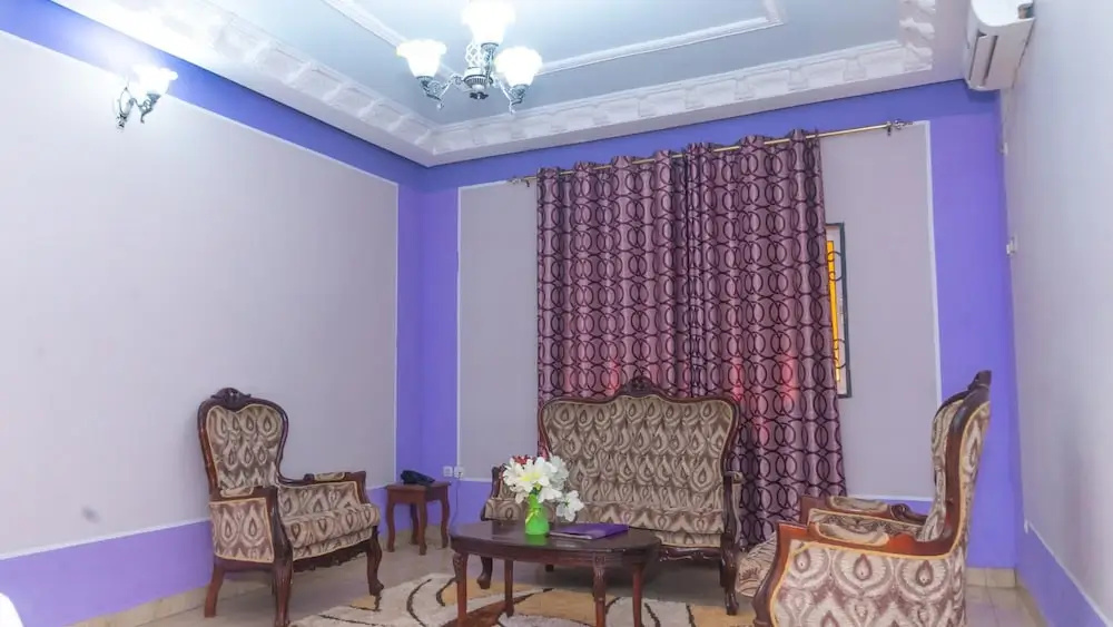 Deluxe Suite