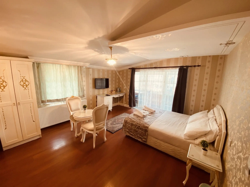 Отель Alyon Hotel Taksim в Стамбуле