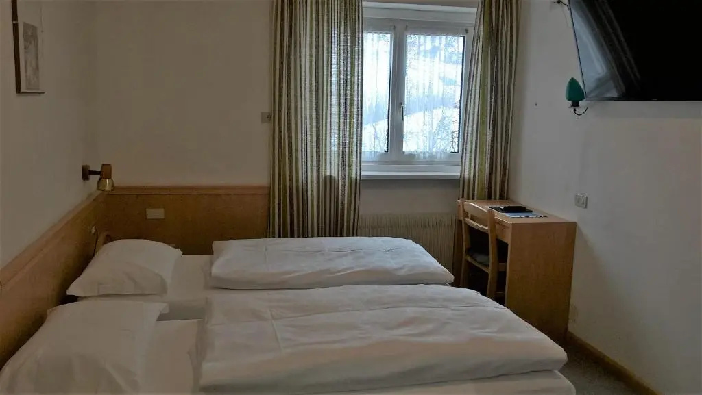 Hotel Rodes - Chambres