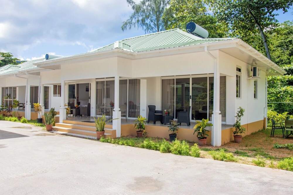 Macmillan's Holiday Villas