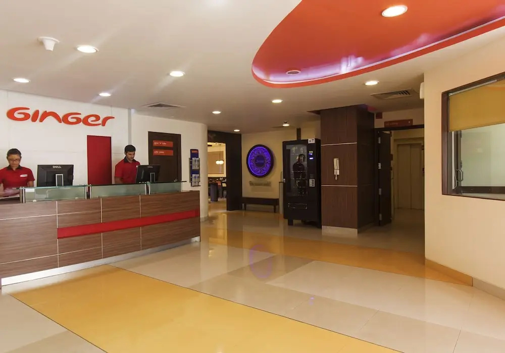 Lobby & Reception