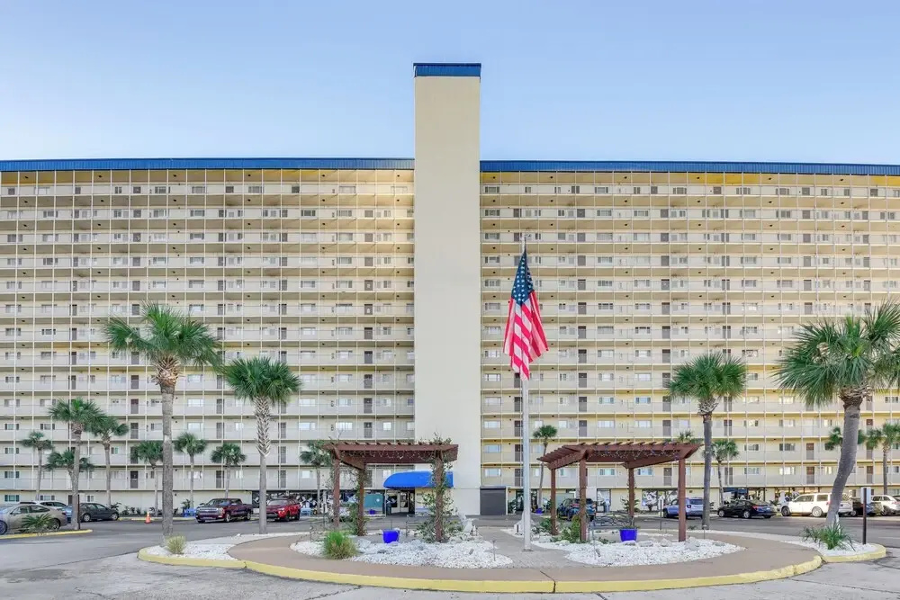 Regency Towers PCB Condo: Beach Access & 2 Pools