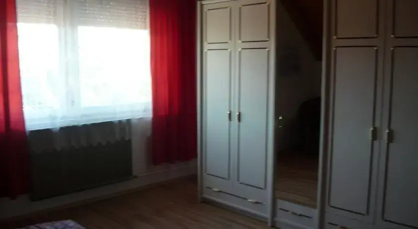 Kaponya Nyaralóház - фото 6