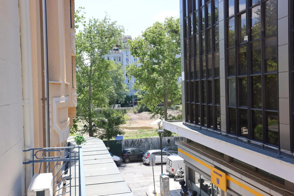 OPL Executive Apartment
