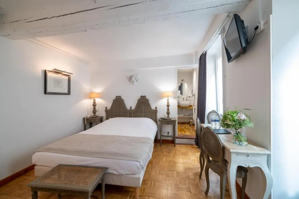 Logis Hôtel de la Mairie - Chambres