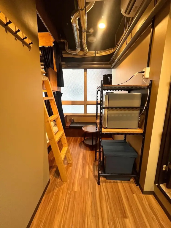 Comfort room