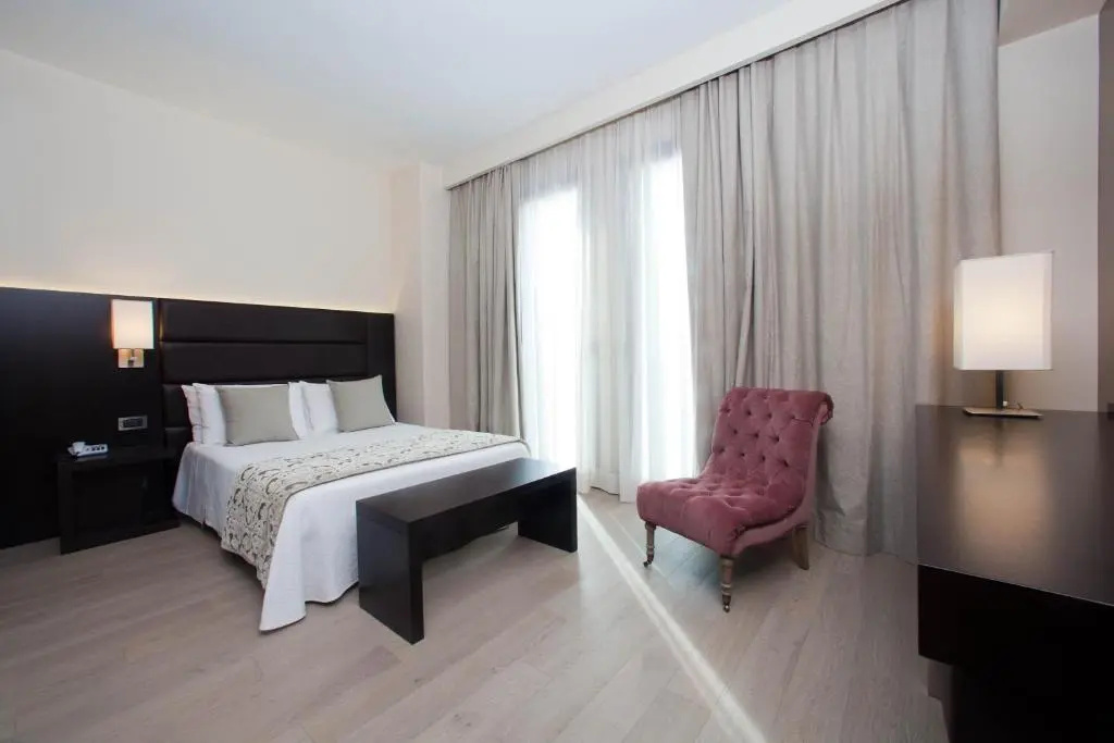 Superior room