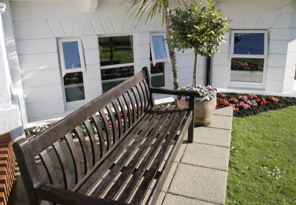 Balcony & Terrace