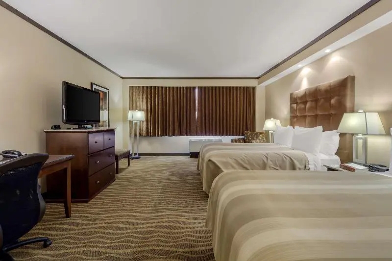 Best Western Premier Denham Inn & Suites - Chambres