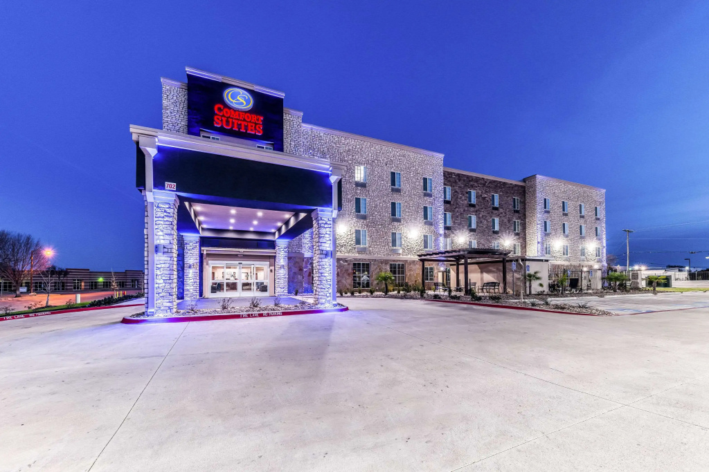 Comfort Suites Grand Prairie - Arlington North — фото