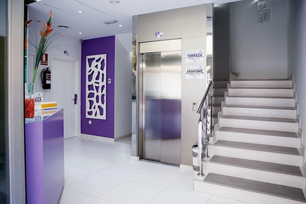 Apartahotel Énfasis-Group - Général