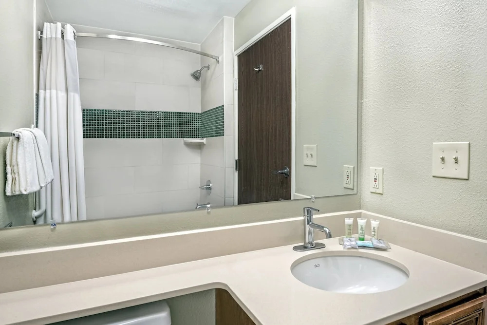 Staybridge Suites Lubbock - University Area by IHG - Chambres