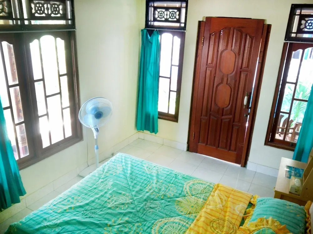 Nusa Garden Bungalow - Chambres