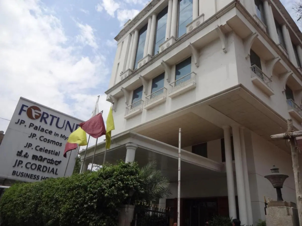 JP Cordial Hotel