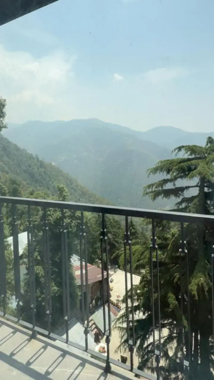 1 BR Guest house in Subhash Chowk, Dalhousie, by GuestHouser (F08F)